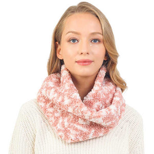 Pink Colorful Leopard Pattern Teddy Bear Infinity Scarf, is made from soft and lightweight fabric, making it perfect for keeping warm and stylish. The colorful leopard pattern design adds a touch of fun and style to any outfit. The generous size makes it versatile for multiple looks.