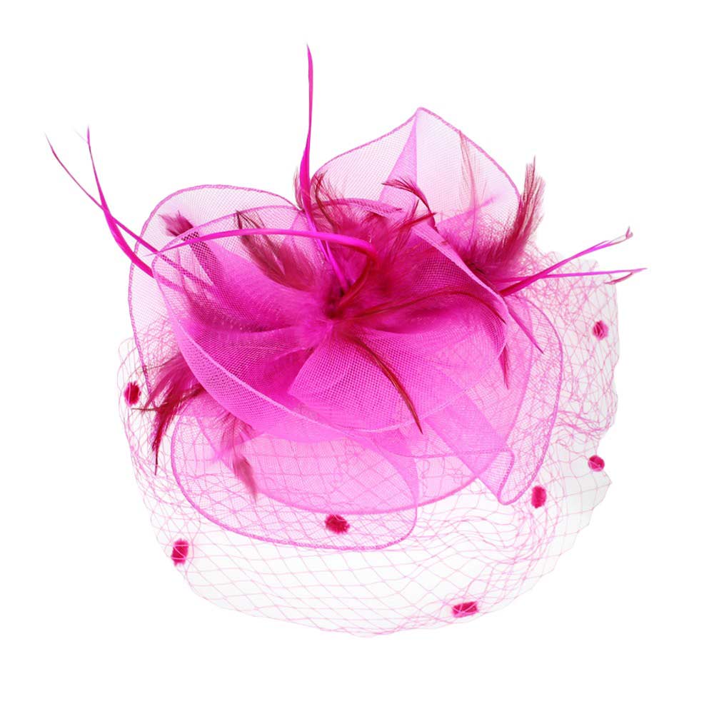 Pink Feather Mesh Flower Fascinator Headband, will take your outfit to the next level. Crafted with intricate mesh flowers, this accessory is perfect for adding a touch of elegance to your look. The feather detailing provides a unique texture, making it a piece of statement. Perfect for any occasion or as an exquisite gift.