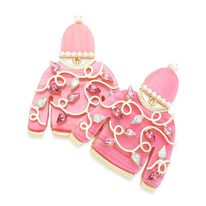 Pink Teardrop Stone Celluloid Acetate Christmas Sweater Earrings, are beautifully designed with a celluloid acetate theme that will make a glowing touch on everyone. These earrings are the ultimate representation of your class & beauty. These are the perfect gift for Christmas, especially for your friends, family, and love.