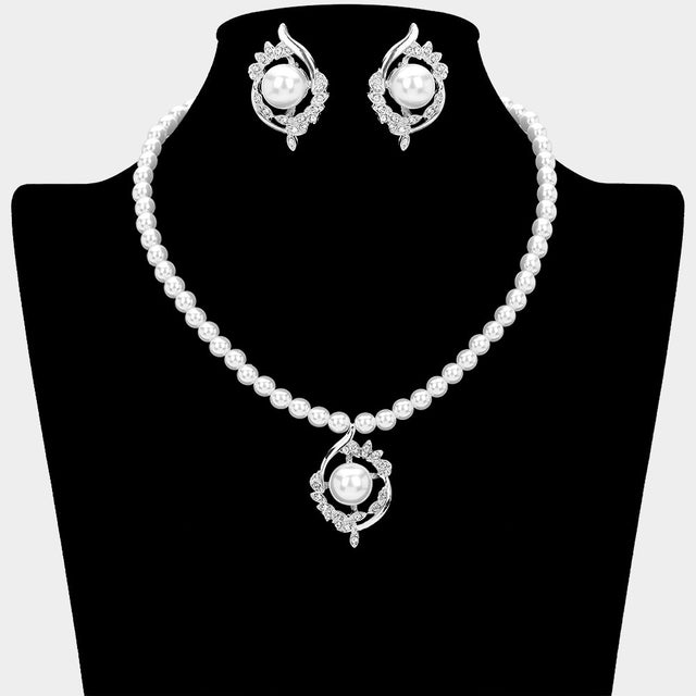 Madeline Love Silver, White Elegant Pearl Pendant Necklace - Necklaces