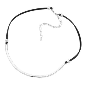 Rhodium Curved Metal Choker Necklace, this chic, choker necklace is perfect for adding a subtle, stylish touch to any look. Boasting a lightweight construction, this necklace rests comfortably and offers a modern finish to any outfit. An excellent gift item for birthdays, anniversaries, weddings, and other occasions.