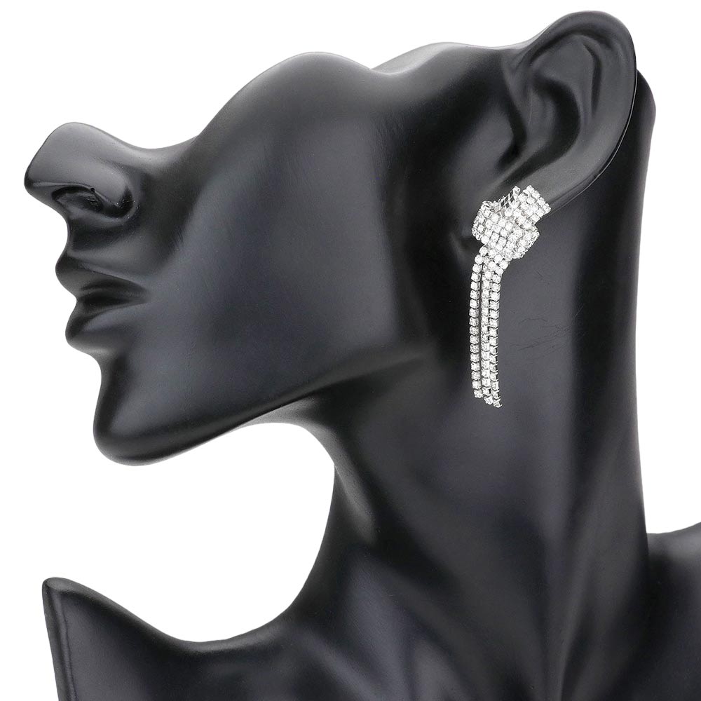 Gold Rhinestone Pave Fringe Down Earrings, get ready with these rhinestone earrings to receive the best compliments on any special occasion.These classy rhinestone earrings are perfect for parties, Weddings, and Evenings. Awesome gift for birthdays, anniversaries, Valentine’s Day, or any special occasion.