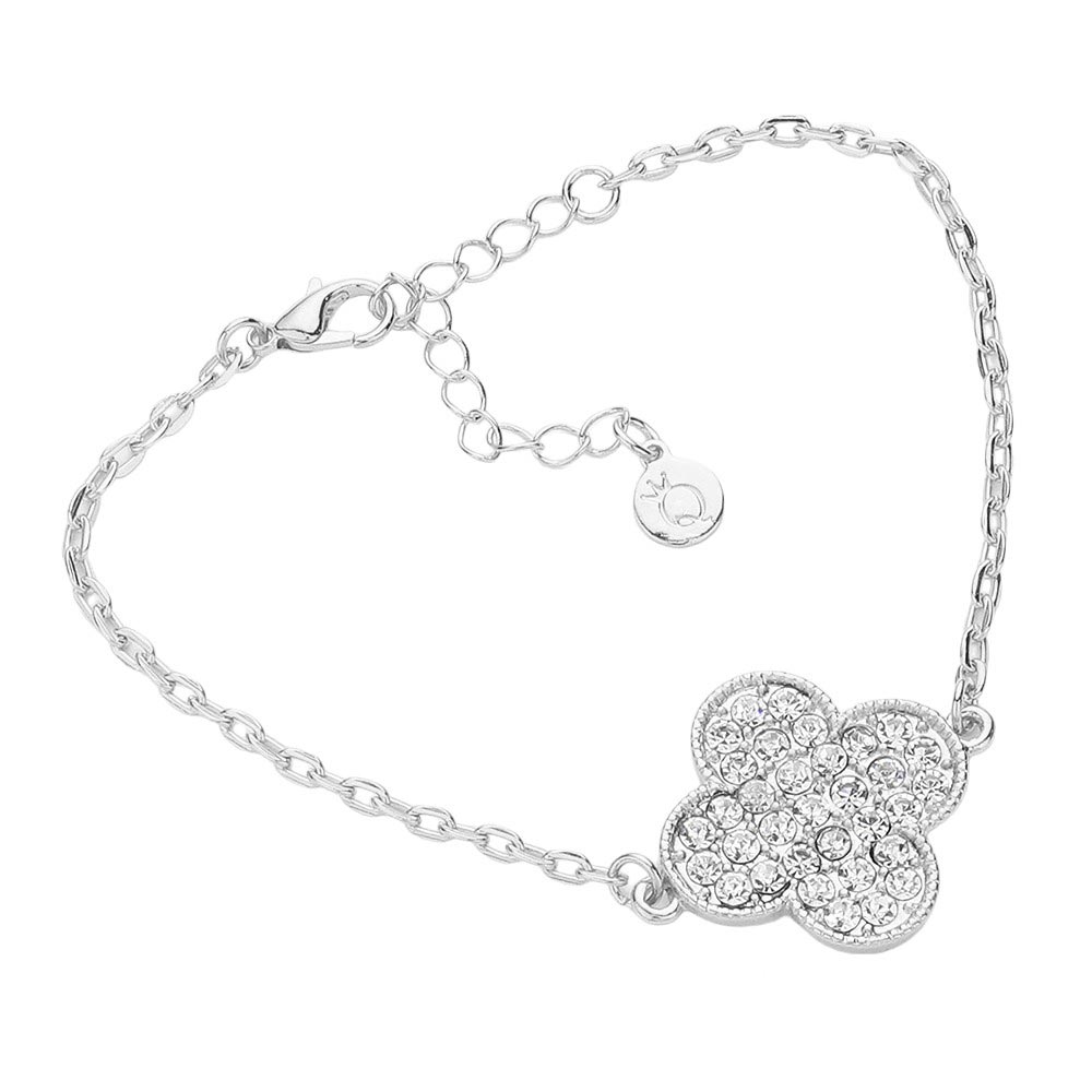 Gold-Stone Paved Quatrefoil Pointed Bracelet adds a touch of sophistication and elegance to any outfit. Crafted with beautiful stone detailing, this bracelet is expertly designed for a timeless and luxurious look. Perfect for any occasion, this bracelet is a must-have accessory for any fashion-forward individual.