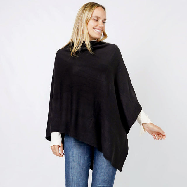 Black Comfy Travel Wrap Poncho
