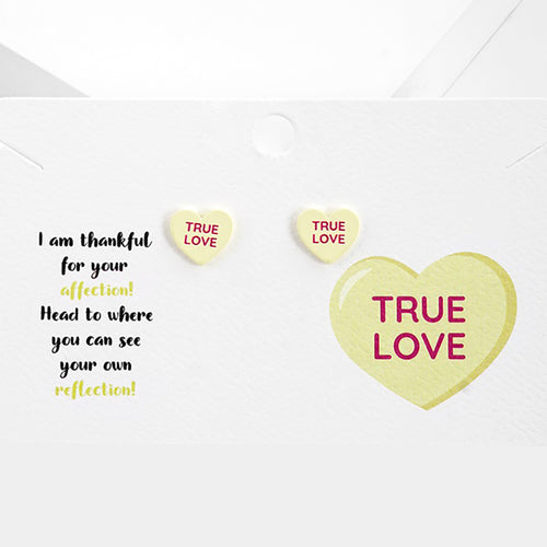 Pendientes de botón con corazón y mensaje de amor - Amarillo