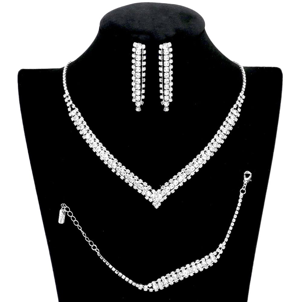 Silver 3PCS Round Stone Detail Rhinestone Necklace Jewelry Set, get ready with this rhinestone jewelry set to receive the best compliments on any special occasion. This classy rhinestone necklace is perfect for parties, weddings, and evenings. Awesome gift for birthdays, anniversaries, Valentine’s Day or any special occasion.