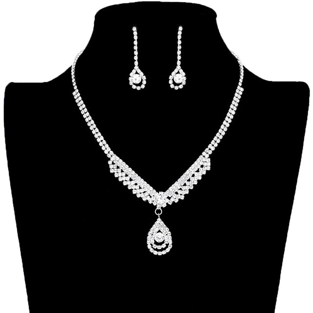 Silver Crystal Rhinestone Teardrop Pave Necklace, get ready with this crystal rhinestone necklace to receive the best compliments on any special occasion. This classy rhinestone pave necklace is perfect for parties, weddings, and evenings. Awesome gift for birthdays, anniversaries, Valentine‚Äö√Ñ√¥s Day, or any special occasion.