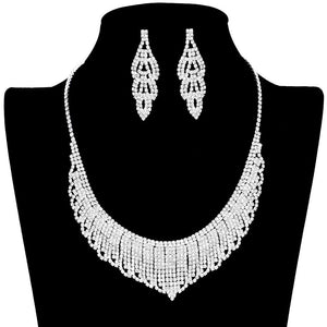 Silver Rhinestone Collar Jewelry Set, Crafted to exquisite standards, the collar features a comfortable fit and an eye-catching sparkle. Perfect for special occasions or everyday wear, this jewelry set is sure to make a statement. Perfect choice for making a lovely gift to someone you love and care about.