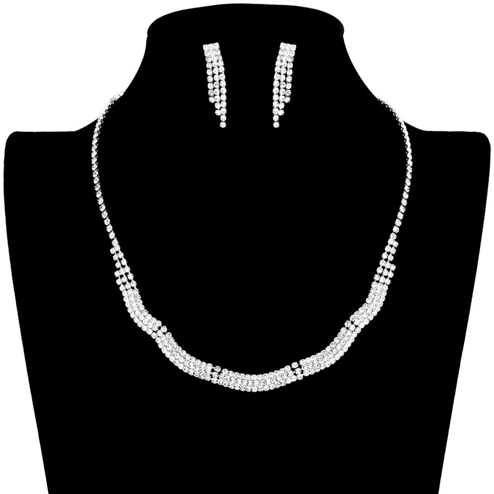 Gold Wavy Rhinestone Pave Necklace, adds a touch of sophistication to any outfit with this beautiful set. This stunning piece is crafted with hundreds of tiny rhinestones set in a wavy pattern to create a glamorous design. Perfect for enhancing any special occasion. Gift for birthdays, anniversaries, Mother's Day, etc.
