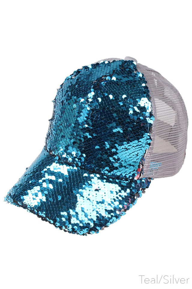 Teal C.C BASEBALL PONYCAP is the perfect accessory for any sports enthusiast. Made from high quality materials, it provides optimal comfort and protection from the sun. With its sleek design, it is both stylish and functional. Elevate your game with the C.C BASEBALL PONYCAP.
