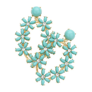 Turquoise Pearl Flower Cluster Dangle Evening Earrings, Experience a touch of elegance with our special earrings. Adorned with delicate pearl flowers, these earrings will add a sophisticated touch to any evening look. Elevate your style and make a statement with this exclusive accessory.