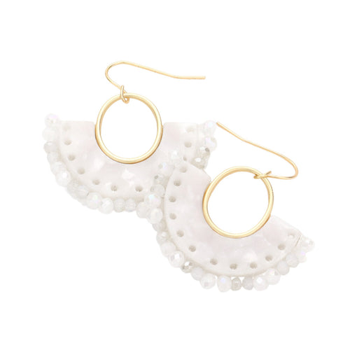 Pendientes semicirculares de acetato de celuloide con cuentas facetadas - Blanco