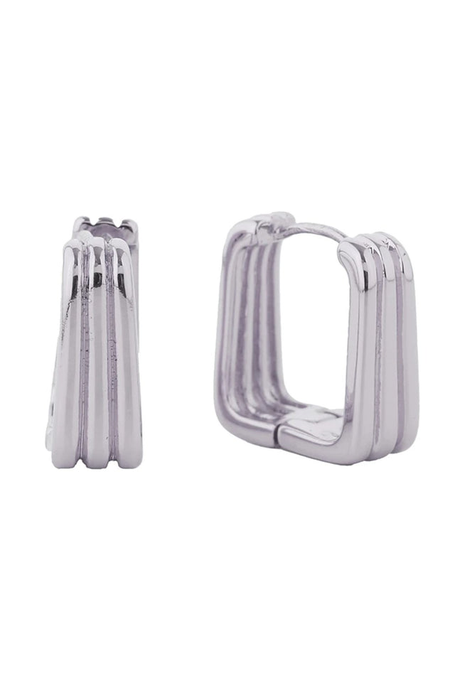 White Gold Elevate your everyday look with these stunning 14K Gold/White Gold Dipped Striped Square Huggie Earrings. Crafted from hypoallergenic brass, these petite beauties measure 1.7cm in diameter perfect for a subtle yet sophisticated statement. Designed with sensitive skin in mind, they're lead and nickel compliant, ensuring comfort all day long. The sleek striped square design adds modern elegance to any outfit, whether you're dressing up or keeping it casual. 