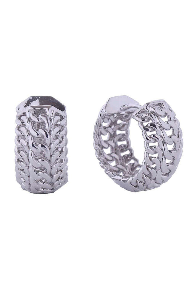 White Gold Delicate triple chain design meets everyday elegance with these 14K gold and white gold dipped huggie hoop earrings. Crafted from hypoallergenic brass, they're gentle on sensitive ears while maintaining a luxe appearance. At 1.8cm in diameter, these petite hoops offer the perfect balance of visibility and subtlety. Lead and nickel compliant for peace of mind. Expertly made in Korea, they're your go-to piece for layered styling or solo wear.