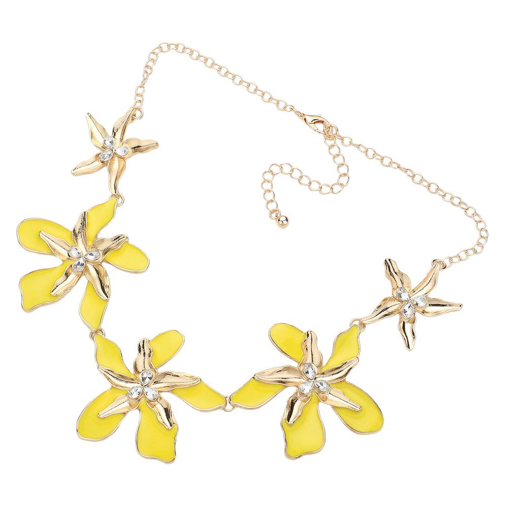 Yellow Teardrop Stone Pointed Enamel Flower Link Necklace is a stunning addition to any jewelry collection. Expertly crafted, this elegant teardrop design and bold enamel flowers create a sophisticated statement piece. Made with high-quality materials, this necklace is both durable and beautiful. Perfect for any occasion.