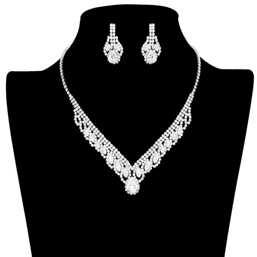 Clear Silver Shimmery Cubic Zirconia CZ Teardrop Accented Necklace Earring Set sure to add an air of timeless elegance, wear it with your favorite evening attire. Perfect Birthday Gift, Christmas Gift, Anniversary Gift, Prom, Valentine's Day Gift, Regalo Cumpleanos, Aniversario, Regalo Navidad, Bridal Jewelry, Regalo Dia del Amor