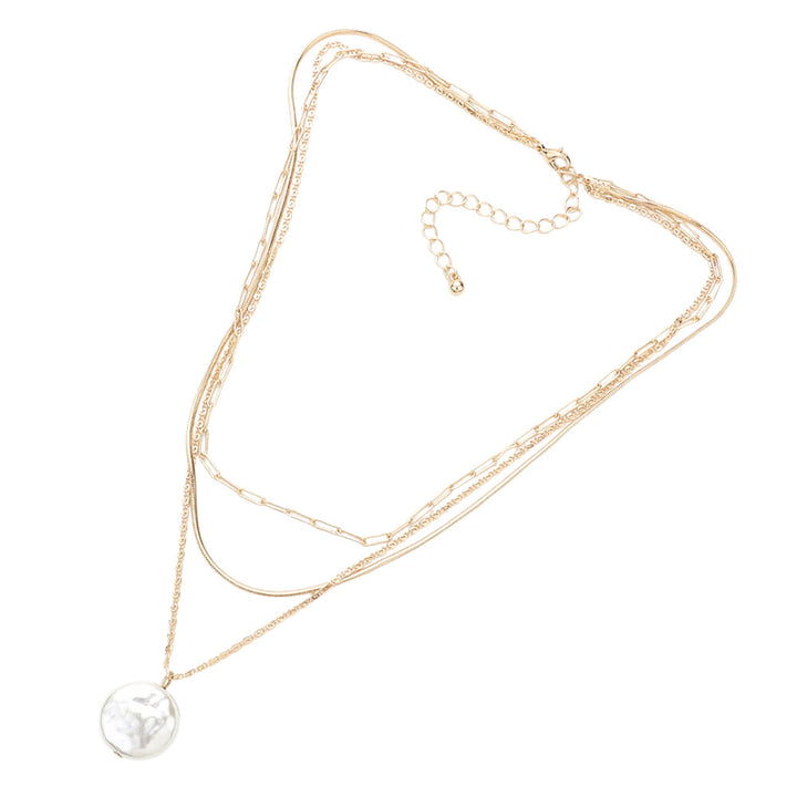 This Pearl Pendant Gold Triple Layered Necklace is the perfect "pearla" of jewelry, and a sure way to level up any look. The triple chain layers will make you feel like royalty, with their classic elegance and timeless charm. Perfect Birthday Gift, Anniversary Gift, Regalo Cumpleanos, Regalo Navidad, Valentine's Day Gift