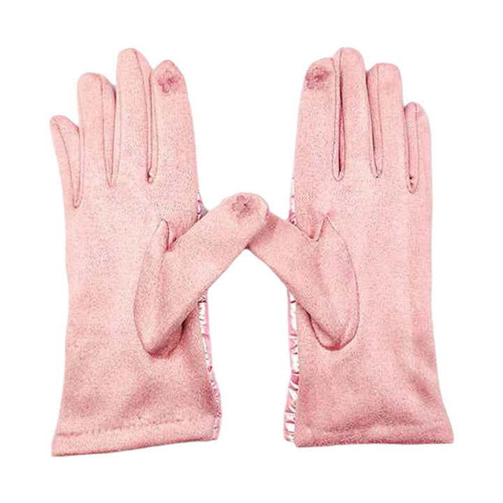 Pink-Puffer Smart Touch Gloves, Perfect combination of style and functionality. With their innovative design, you can easily use your touch screen devices without having to remove your gloves. Made with high-quality materials, these gloves are both durable and comfortable, making them an ideal choice for the colder months