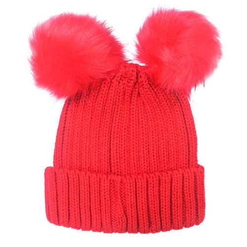 Gorro de punto suave con pompón de piel sintética doble - Rojo