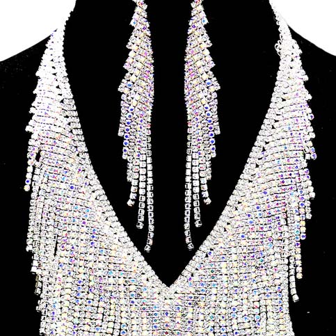 AB Silver Long Drop Pave Crystal Rhinestone Fringe Necklace, These gorgeous Rhinestone pieces will show your perfect beauty & class on any special occasion. The elegance of these rhinestones goes unmatched. Great for wearing at a party! Perfect for adding just the right amount of glamour and sophistication to important occasions. These classy Rhinestone Fringe Jewelry Sets are perfect for parties, Weddings, and Evenings. Awesome gift for birthdays, anniversaries, Valentine’s Day, or any special occasion.