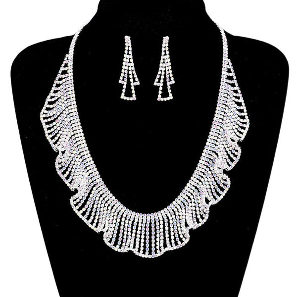 AB Silver Rhinestone Crystal Bib Necklace. These gorgeous bib necklace pieces will show your class in any special occasion. The elegance of these Stone goes unmatched, great for wearing at a party! stunning jewelry set will sparkle all night long making you shine like a diamond. Perfect jewelry to enhance your look. Suitable for wear Party, Wedding, Date Night or any special events. 