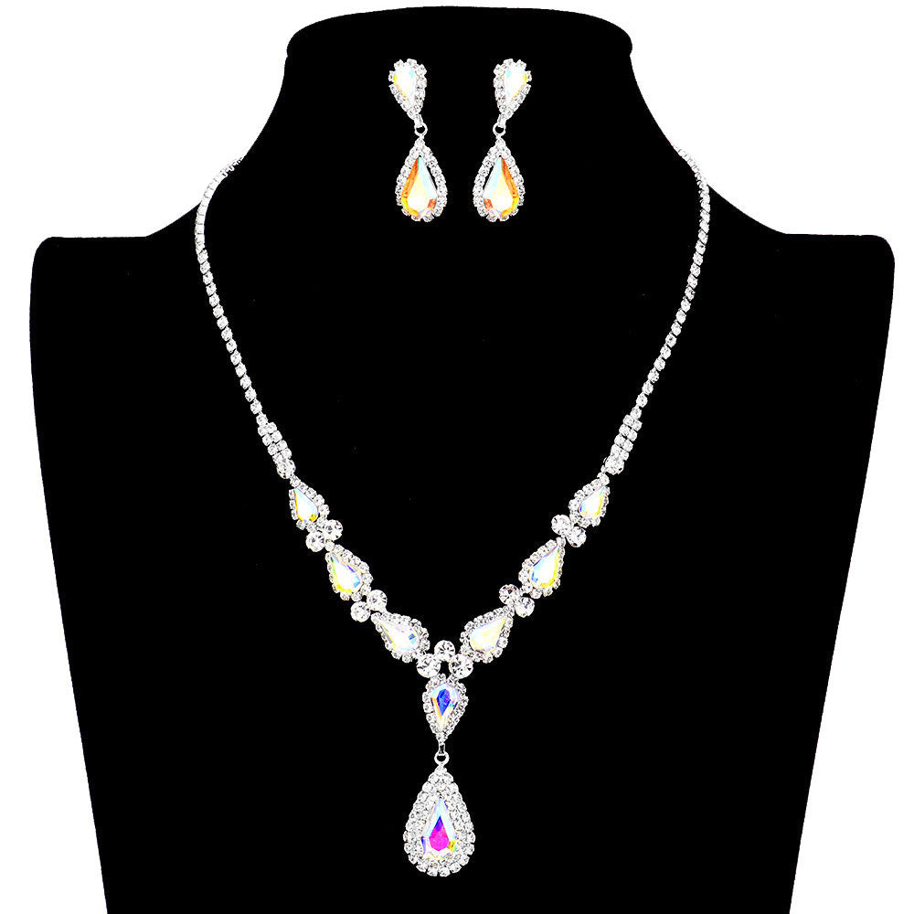 AB Silver Teardrop Stone Accented Rhinestone Necklace. Beautifully crafted design adds a gorgeous glow to any outfit. Perfect for adding just the right amount of shimmer & shine and a touch of class to special events.These classy rhinestone necklaces are perfect for Party, Wedding and Evening. Awesome gift for birthday, Anniversary, Valentine’s Day or any special occasion.