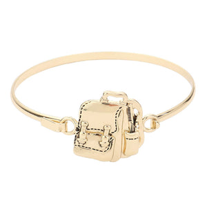 Antique Goldr Metal Backpack Bag Hook Bracelet, wear with your favorite tops & dresses all year round to get the best compliments! Let your mom, wife, or loved ones know how much she is loved and appreciated with this beautiful and attractive gift. This piece is versatile and goes with practically anything that enriches your confidence to a greater extent! This Metal Backpack Bag Hook bracelet makes an awesome gift accessory!