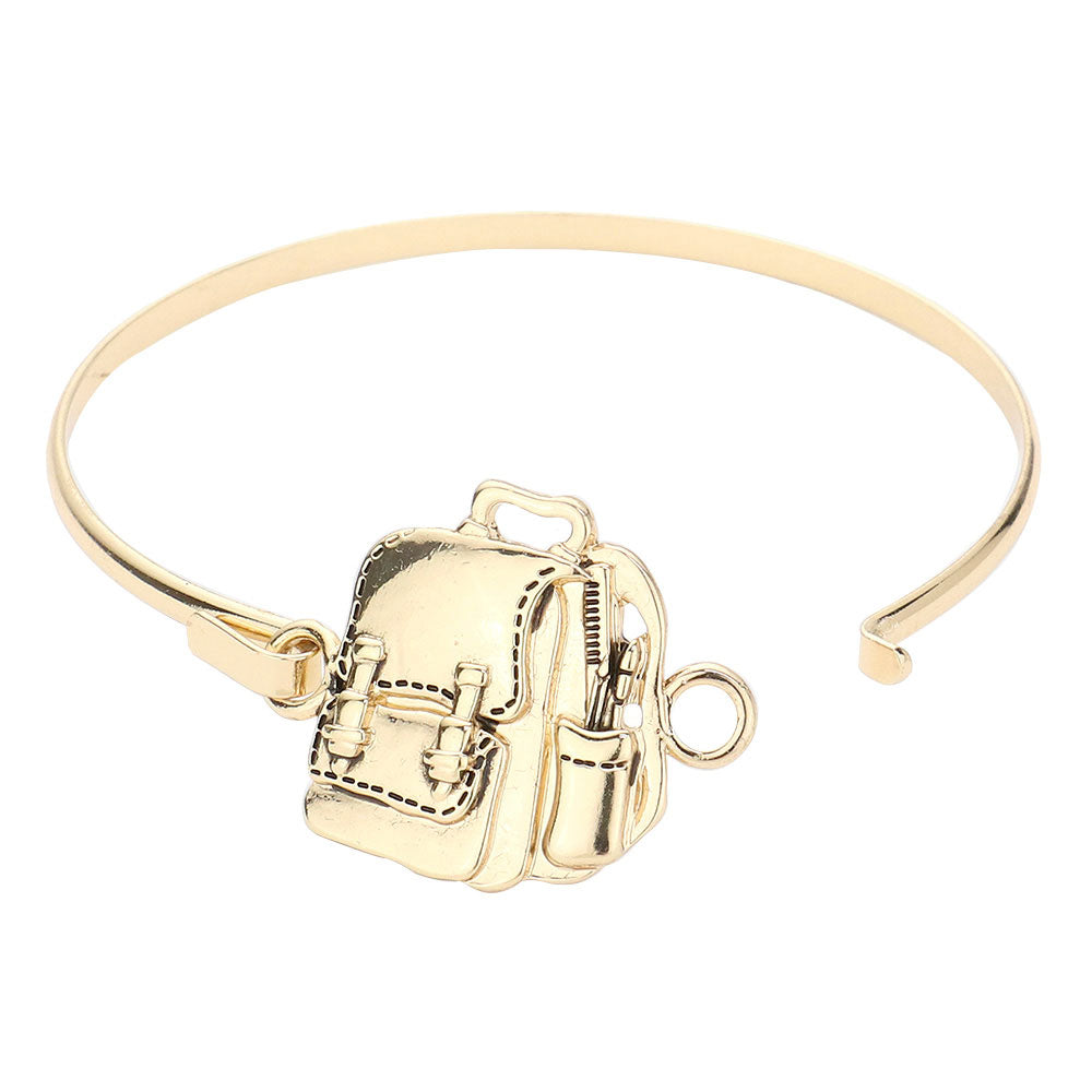Antique Gold Metal Backpack Bag Hook Bracelet, wear with your favorite tops & dresses all year round to get the best compliments! Let your mom, wife, or loved ones know how much she is loved and appreciated with this beautiful and attractive gift. This piece is versatile and goes with practically anything that enriches your confidence to a greater extent! This Metal Backpack Bag Hook bracelet makes an awesome gift accessory!