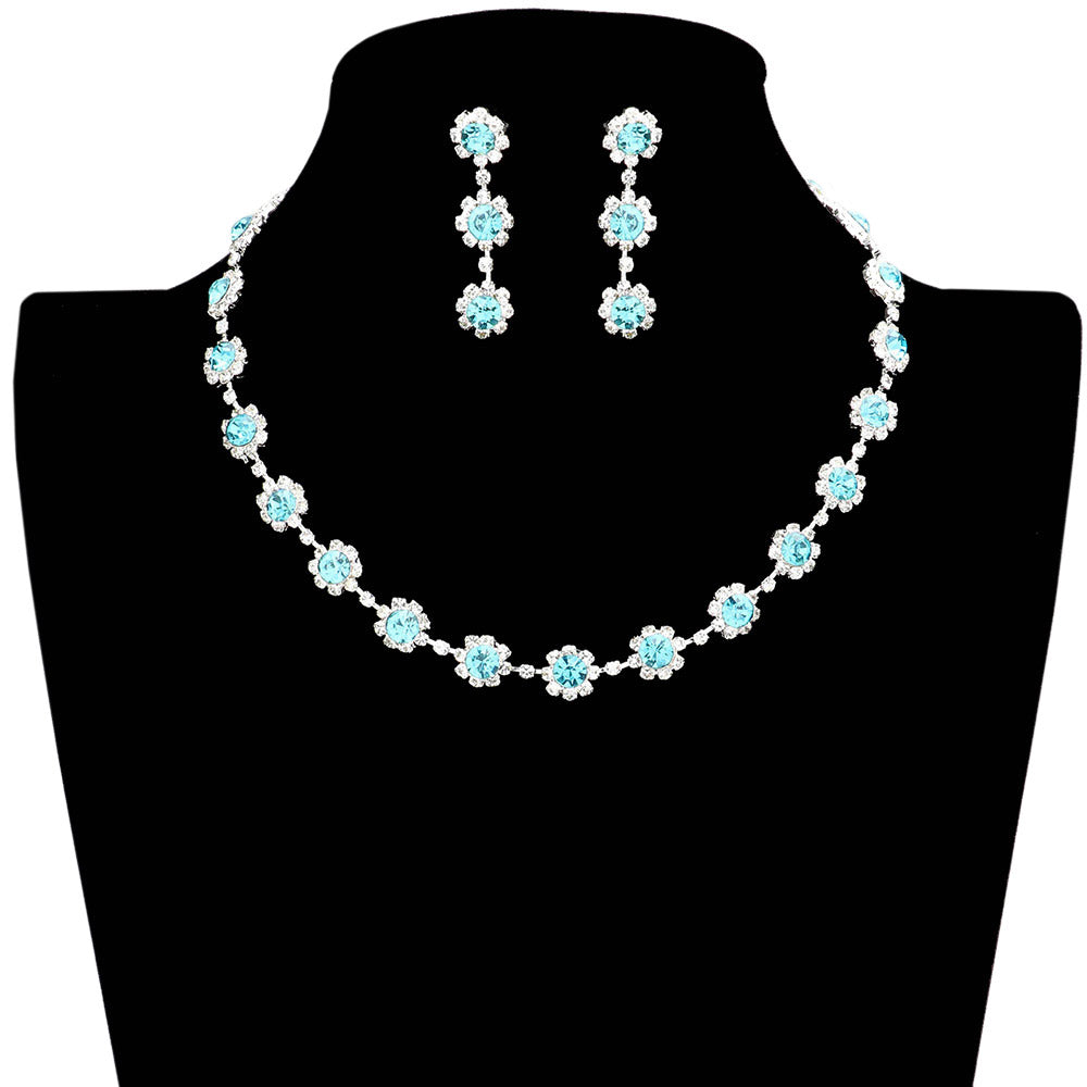 Aqua Floral Crystal Rhinestone Collar Necklace, a beautifully crafted design adds a gorgeous glow to your special outfit. Rhinestone collar necklaces that fit your lifestyle on special occasions! The perfect accessory for adding just the right amount of shimmer and a touch of class to special events. 