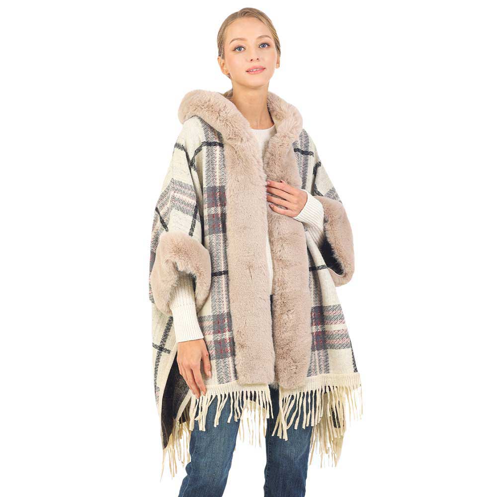 Beige Plaid Pattern With Solid Faux Fur Trim Edge, is the perfect representation of beauty and comfortability for this winter. It will surely make you stand out with its beautiful color variation. It goes with every winter outfit and gives you a unique yet beautiful outlook everywhere. It ensures your upper body keeps perfectly toasty when the temperatures drop. You can throw it on over so many pieces elevating any casual outfit!