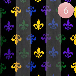 Black 6PCS Silk Satin Mardi Gras Fleur de Lis Patterned Scarves, are beautifully designed with Fleur De Lis that will add a festive look and the color combination make you stand out. Wear these beautiful Mardi Gras-themed scarves to get immediate compliments. Highlight your appearance and grasp everyone's eye at any place.