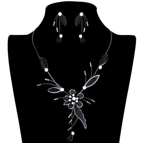 Crystal Detail Metal Mesh Flower Vine Necklace - Black