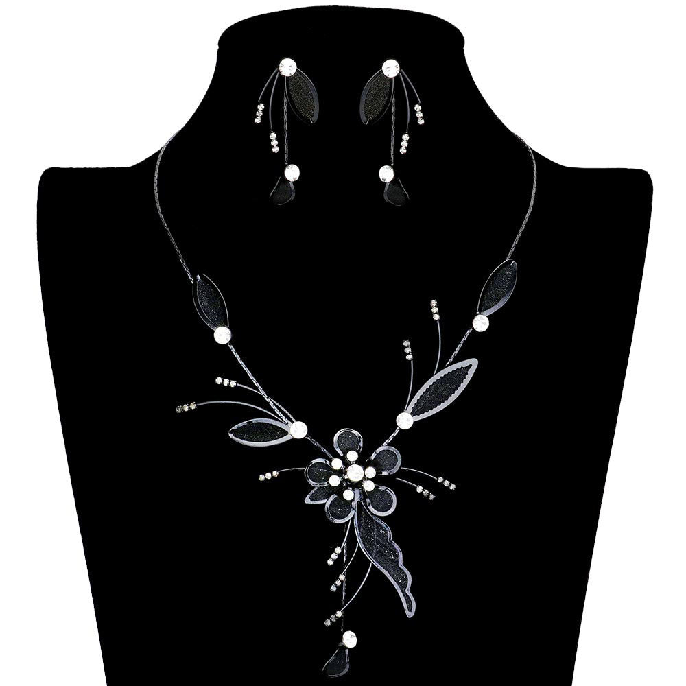 Black Crystal Detail Metal Mesh Flower Vine Necklace, glows in absolute beauty with a perfect class at anywhere, anytime, especially on any special occasion. The beautifully crafted design adds a gorgeous glow to any outfit to receive the best compliments. Light up the special occasions with a awesome crystal metal Flower & Leaf themed vine necklace. It's an awesome gift for Birthdays, holidays, Christmas, New Year, etc. for your friends, family, and the persons you love and care for. Glow with confidence!
