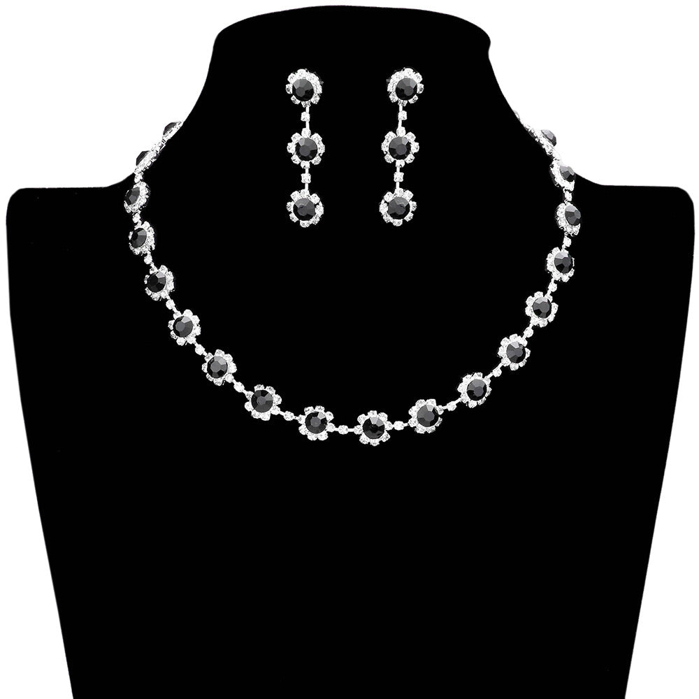 Black Floral Crystal Rhinestone Collar Necklace, a beautifully crafted design adds a gorgeous glow to your special outfit. Rhinestone collar necklaces that fit your lifestyle on special occasions! The perfect accessory for adding just the right amount of shimmer and a touch of class to special events. 