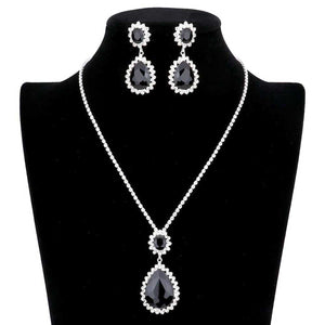 Black Teardrop Accented Rhinestone Necklace. These gorgeous rhinestone pieces will show your class in any special occasion. The elegance of these rhinestone goes unmatched, great for wearing at a party! Perfect jewelry to enhance your look. Awesome gift for birthday, Anniversary, Valentine’s Day or any special occasion.