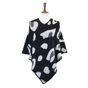 Black Trendy Fashionable Leopard Patterned Soft Poncho, the perfect accessory, luxurious, trendy, super soft chic capelet, keeps you warm and toasty. You can throw it on over so many pieces elevating any casual outfit! Perfect Gift for Wife, Mom, Birthday, Holiday, Christmas, Anniversary, Fun Night Out