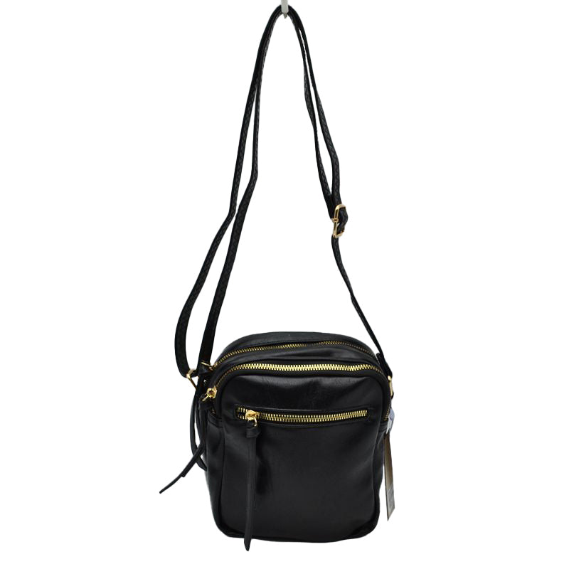 Black Trendy Leather Crossbody Bag With Shoulder Strap, Be trendy and casual with this beautifully crafted crossbody bag. This premium-looking bag is made up of genuine leather, making it perfect for carrying when heading to the office or casual parties. This bag features a flexible shoulder strap and zipper closure and has spacious space to place all your stuff. Stay trendy!