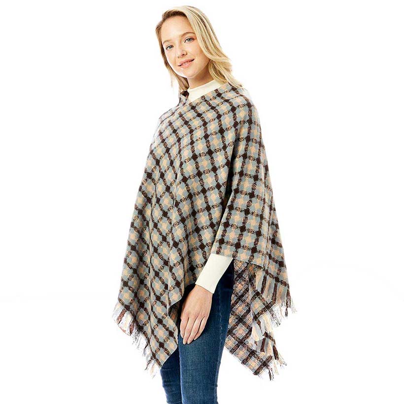 Blue Diamond Pattern Knitted Poncho, make perfect stle with this beautifully knitted poncho. You can draw attention to the contrast of different outfits. Diamond patterned with a knitted design gives a unique decorative and awesome modern look that makes your day beautiful. Match well with jeans and T-shirts or a vest. A stylish eye-catcher and will become one of your favorite accessories soon.