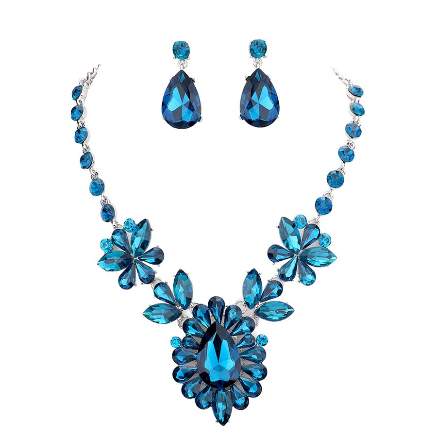 Blue Zircon Teardrop Stone Cluster Evening Necklace is an excellent jewelry set that will sparkle all night long making you shine like a diamond. This stunning jewelry set will make you stand out from the crowd on any special occasion and show your perfect class. 