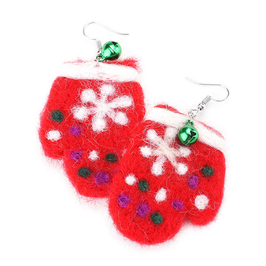 Christmas Red Mittens Earrings Christmas Mitten Earrings Christmas Earrings Dangle Earrings, get into the Christmas spirit with these gorgeous mitts earrings, they will dangle on your earlobes & bring a smile to those who look at you. Perfect Gift December Birthdays, Christmas, Stocking Stuffers, Secret Santa, BFF, etc