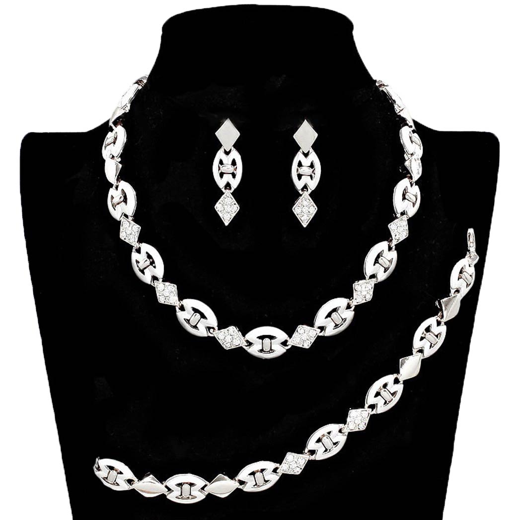 Clear Silver Rhinestone Necklace Jewelry Set, get ready with this rhinestone necklace jewelry set to receive the best compliments on any special occasion. Put on a pop of color to complete your ensemble and make you stand out on special occasions. Awesome gift for birthdays, anniversaries, Valentine’s Day, or any special occasion.