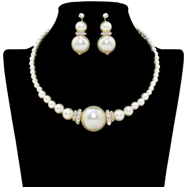Cream Pearl Necklace, get ready with this pearl necklace to receive the best compliments on any special occasion. Put on a pop of color to complete your ensemble and make you stand out on special occasions. Awesome gift for birthdays, anniversaries, Valentine‚Äö√Ñ√¥s Day, or any special occasion.