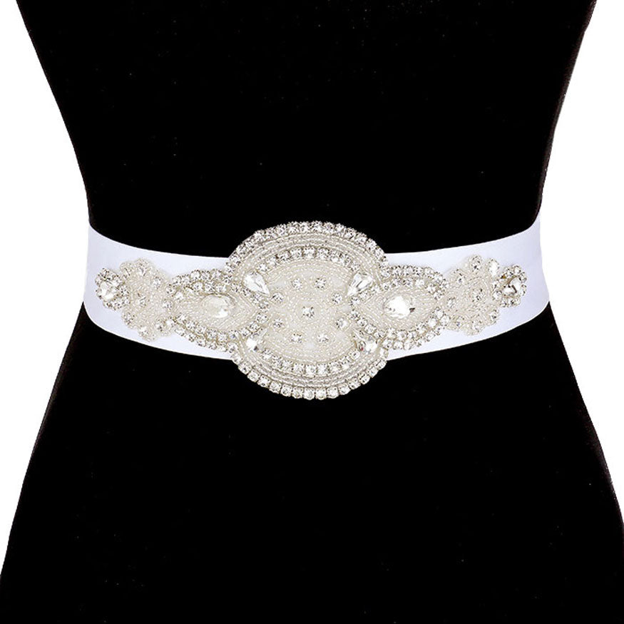 Cream White Bridal wedding pearl & crystal sash ribbon belt Headband. These headband will make you feel extra glamorous. Push back your hair with this exquisite knotted headband, spice up any plain outfit! Be ready to receive compliments. Be the ultimate trendsetter wearing this chic headband with all your stylish outfits! Exquisite enough to use on your wedding day.