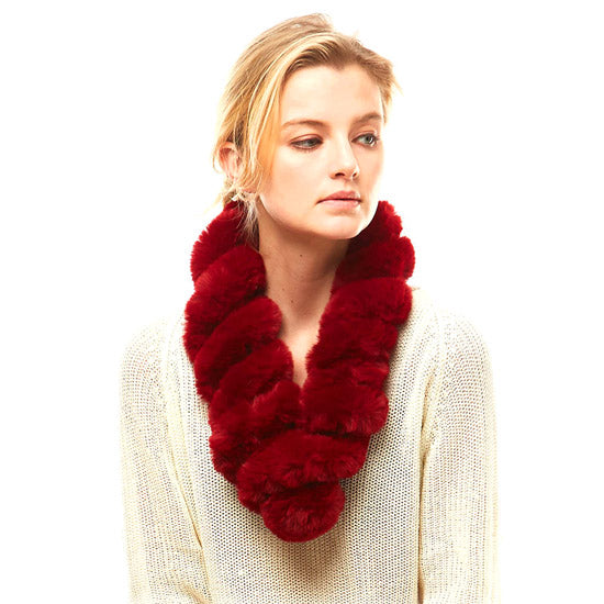 Burgundy Faux Fur Scarf Pull Through Scarf Warm Faux Fur Scarf Cozy Pull Thru Scarf delicate, warm & fabulous, a plush pull thru scarf. Protects against chill, classic glamour, faux fur feels amazing. Perfect Gift, Birthday Gift, Valentines Day Gift, Anniversary Gift, Soft Scarf, Elegant Scarf, Just Because Gift, Thank you Gift