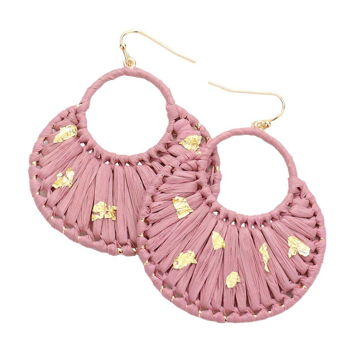 Dust Pink Gold Paint Splash Raffia Wrapped Dangle Earrings, enhance your attire with these beautiful raffia-wrapped dangle earrings to show off your fun trendsetting style. It can be worn with any daily wear such as shirts, dresses, T-shirts, etc. These dangle earrings will garner compliments all day long. Whether day or night, on vacation, or on a date, whether you're wearing a dress or a coat, these earrings will make you look more glamorous and beautiful.