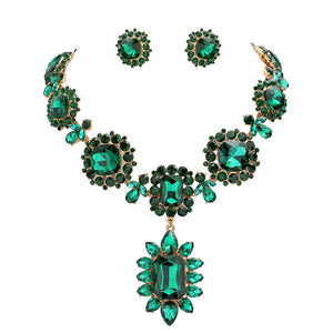 Emerald Multi Stone Link Evening Necklace is an excellent jewelry set that will sparkle all night long making you shine like a diamond. This stunning jewelry set will make you stand out from the crowd on any special occasion and show your perfect class. Perfect jewelry to enhance your look and for wearing at parties, weddings, date nights, or any special event. 