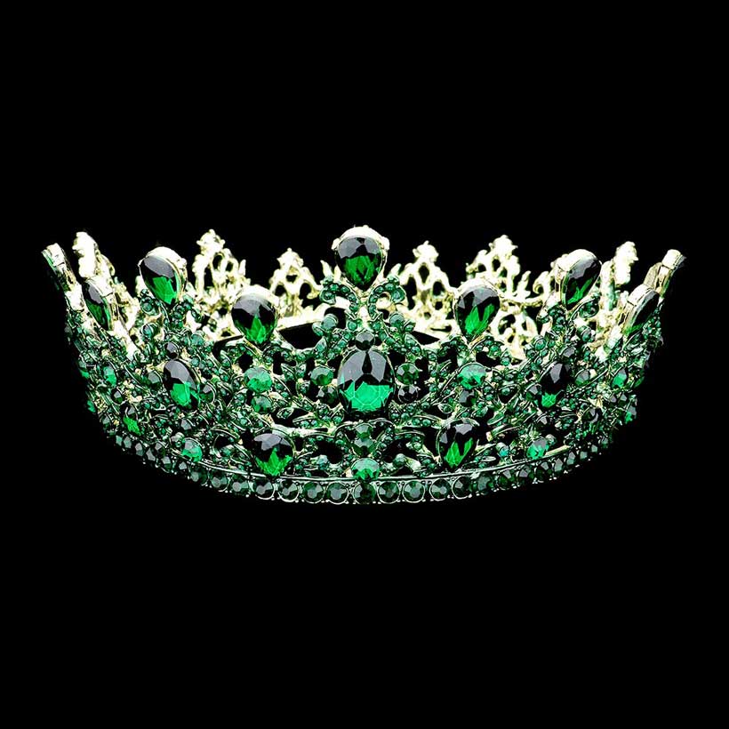 Emerald Round Teardrop Stone Accented Princess Tiara, This princess tiara is a classic royal tiara made from gorgeous stone accented is the epitome of elegance. Exquisite design with stunning color and brightness makes you more eye-catching in the crowd and will make you more charming and pretty without fail.