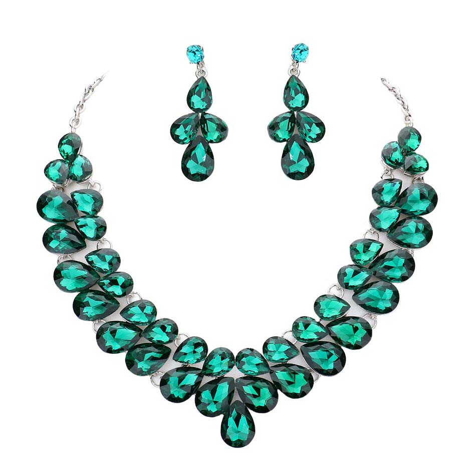 Emerald Teardrop Stone Cluster Evening Necklace, These gorgeous Stone pieces will show your class in any special occasion. The elegance of these Stone goes unmatched, great for wearing at a party! stunning jewelry set will sparkle all night long making you shine out like a diamond. perfect for a night out or a black tie party. Awesome gift for  Birthday, Anniversary, Prom, Mother's Day Gift, Sweet 16, Wedding, Bridesmaid.