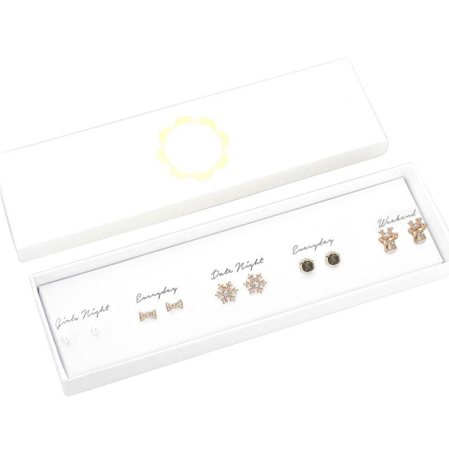 Gold 5Pairs - Pearl Bow Snowflake Round Bead Reindeer Earrings, these fashionable Reindeer Earrings will show up your sophisticated choice this Christmas. Elegance and cuteness become you in these lightweight and playful, shiny glamorous Christmas reindeer earrings. Perfect Gift for Birthdays, Christmas, BFF, etc.