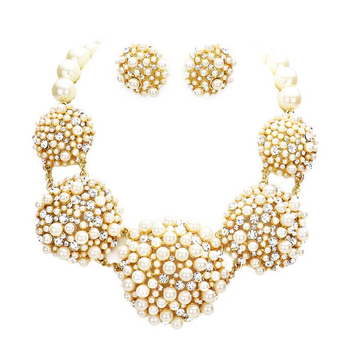 Gold Bubble Stone Pearl Cluster Dome Link Necklace, is a stunning jewelry set that will sparkle all night long making you shine out like a diamond on special occasions to drag everyone's attention. It perfectly shows your class and adds more luxe and gorgeousness to your outlook. Pearl and cluster design add a sophisticated glow to your special occasion attire. Perfect for a night out on the town or a black tie party.